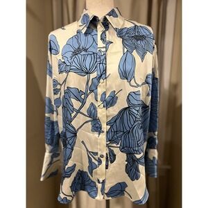 Zara Women's Blouse Floral Pattern Blue And White Small NWT Msrp $47.90